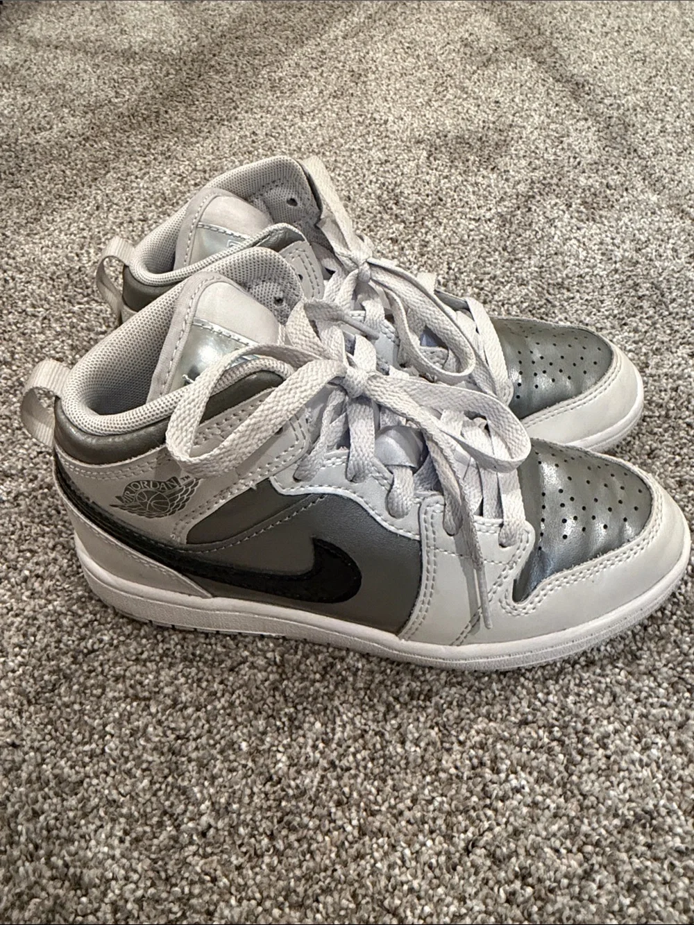 Jordan stylish mid